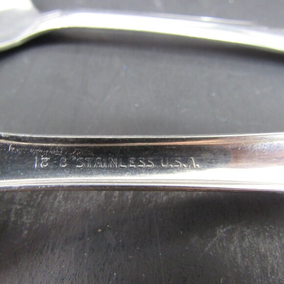 Stainless Serving Forks 5 Petal Flower 3 Leaves and 3 Dots Design Set of 2 - Picture 6 of 7